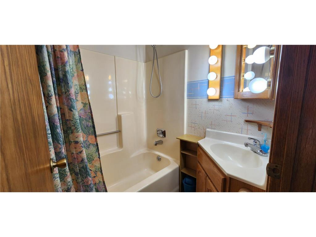 221 US Highway 71 S Sebeka MN 56477 6819913 image24