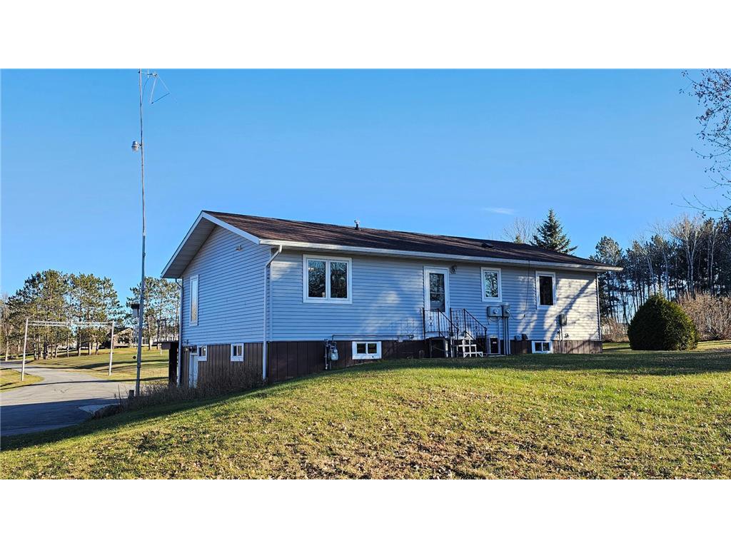 221 US Highway 71 S Sebeka MN 56477 6819913 image3