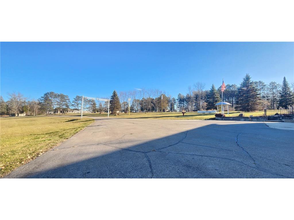 221 US Highway 71 S Sebeka MN 56477 6819913 image40