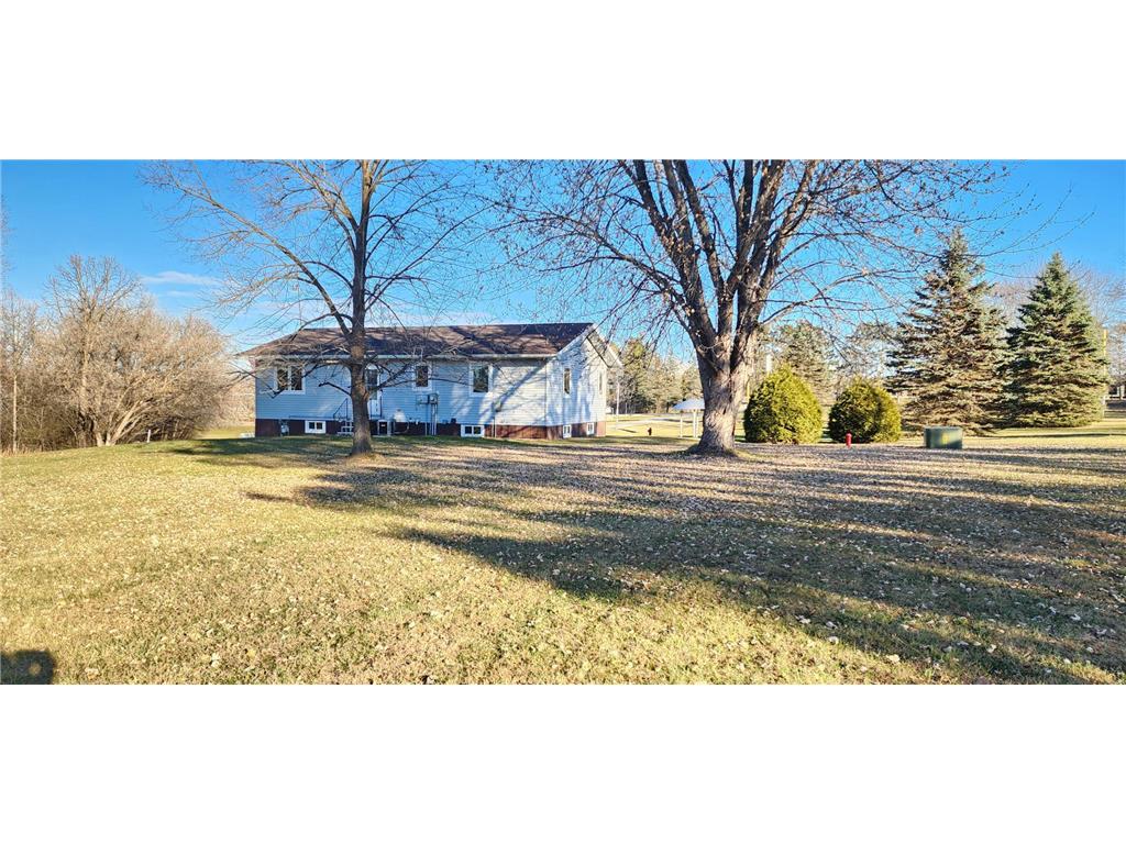 221 US Highway 71 S Sebeka MN 56477 6819913 image45