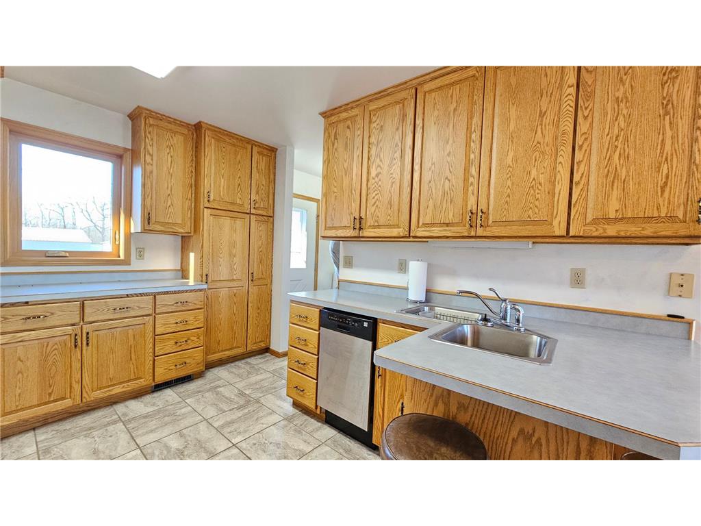 221 US Highway 71 S Sebeka MN 56477 6819913 image6