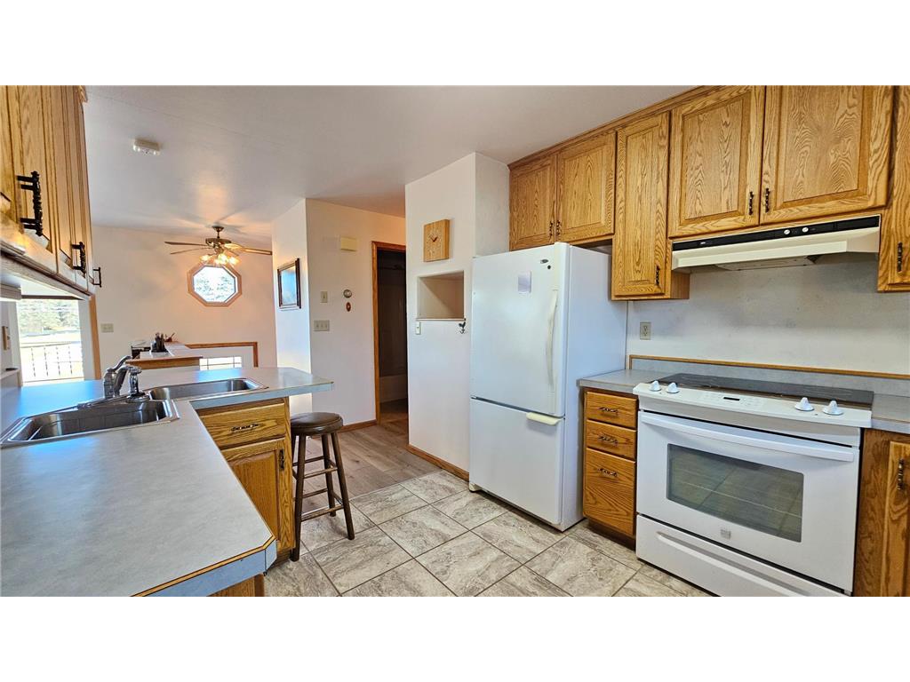 221 US Highway 71 S Sebeka MN 56477 6819913 image9