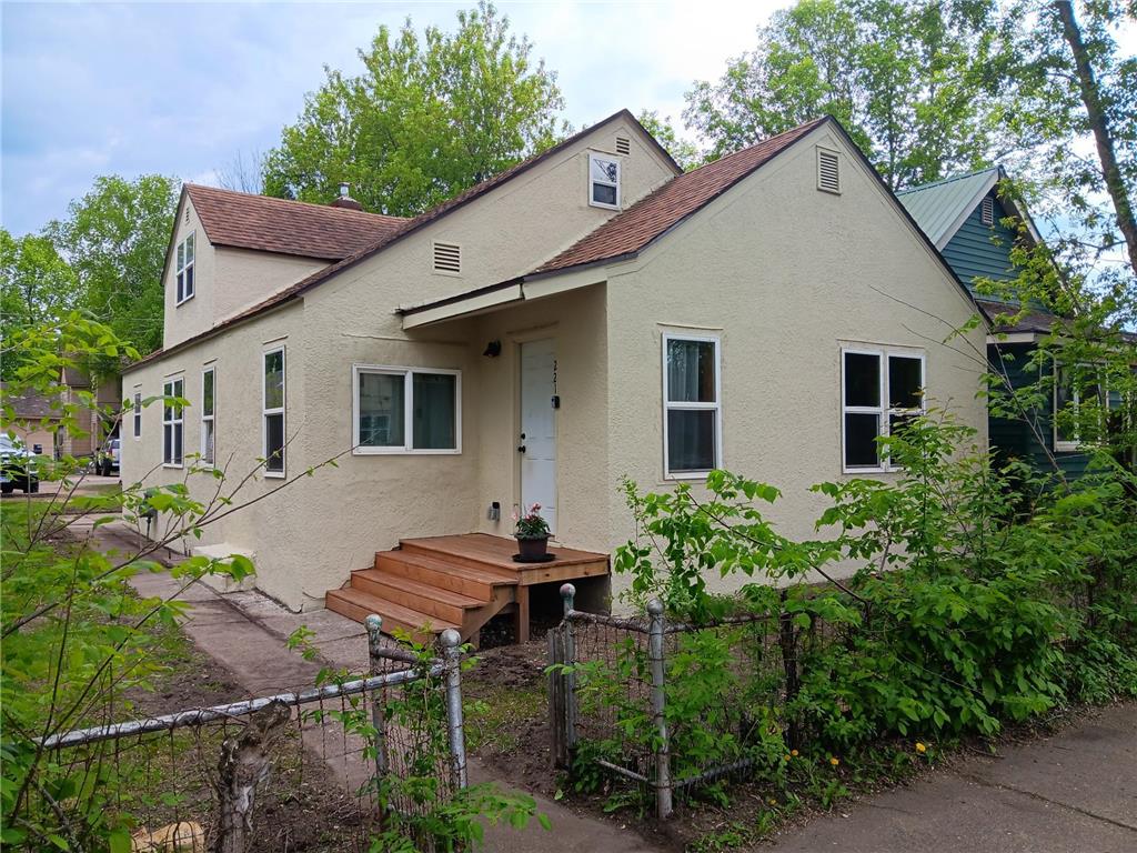 221 W 4th Avenue Keewatin MN 55753 6645432 image1