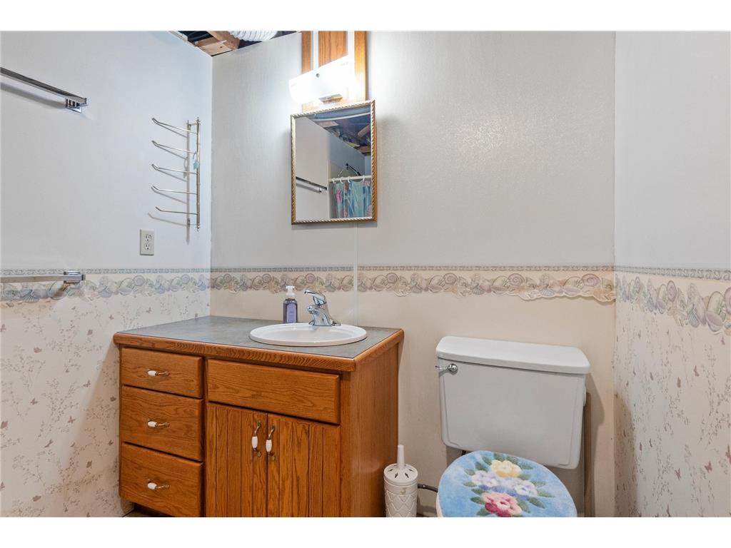 221 W 6th Street Cyrus MN 56323 6770408 image22