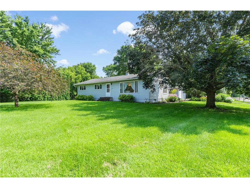 221 W 6th Street Cyrus MN 56323 6770408 image32