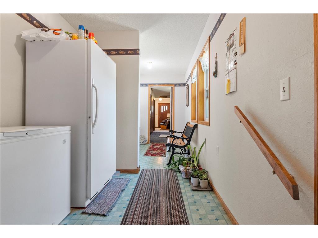 221 W 6th Street Cyrus MN 56323 6770408 image34