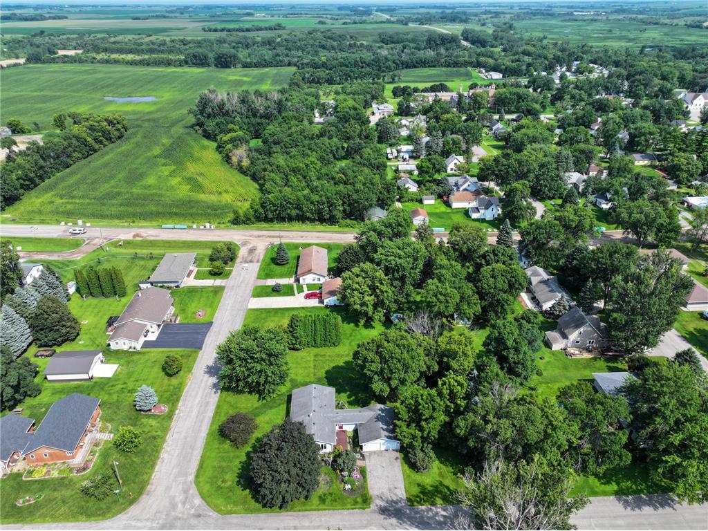 221 W 6th Street Cyrus MN 56323 6770408 image35