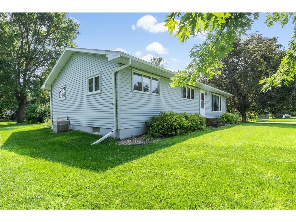 221 W 6th Street Cyrus MN 56323 7042940 image30
