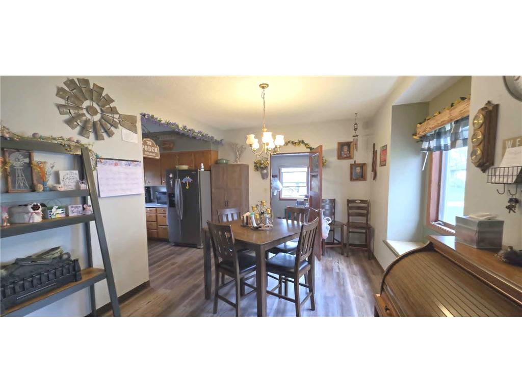 221 W Flynn Street Redwood Falls MN 56283 7056747 image3