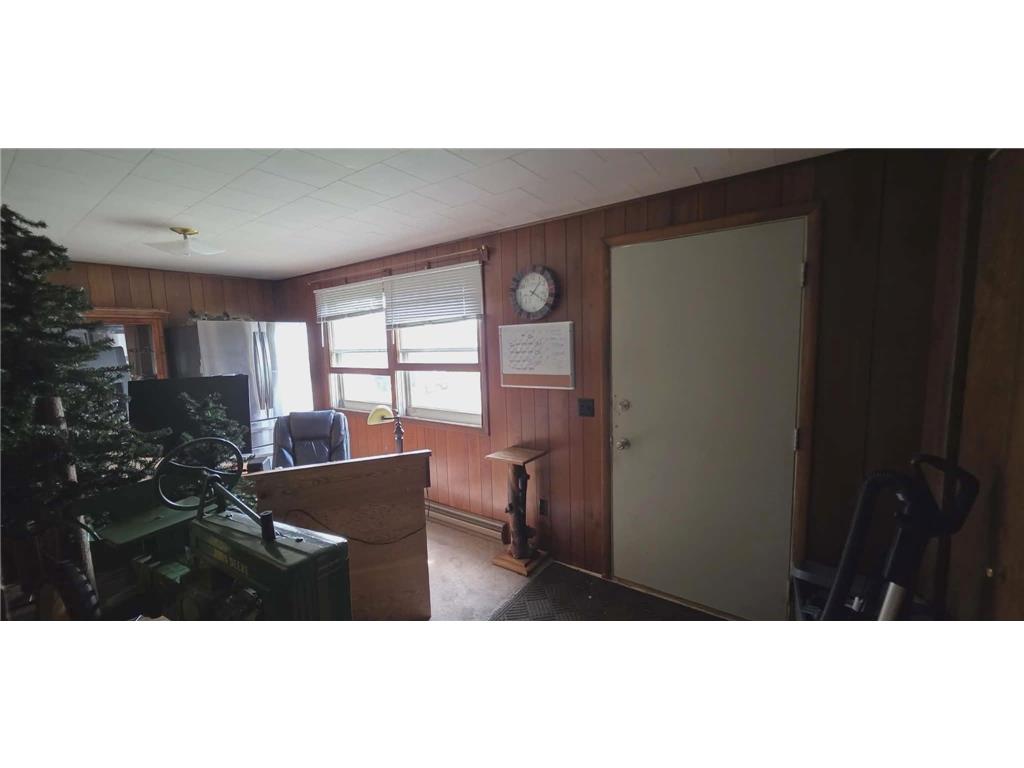 221 W Flynn Street Redwood Falls MN 56283 7056747 image8