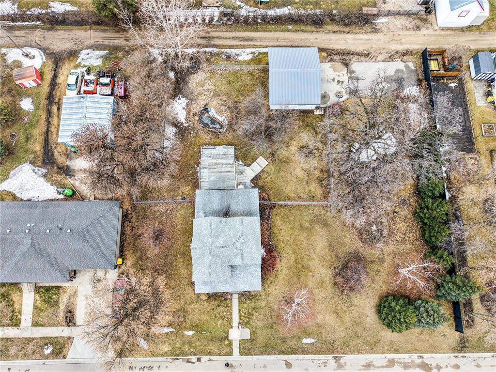 221 W Park Avenue Warren MN 56762 7058158 image28