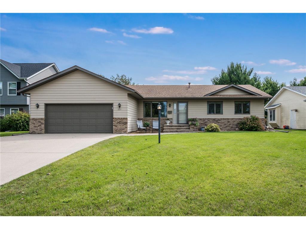 221 Wadsworth Drive Mankato MN 56001 6583635 image1