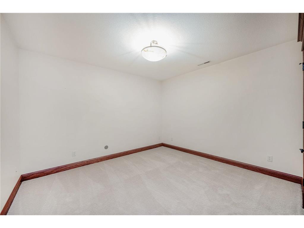 221 Woodhill Court Mankato MN 56001 6806399 image48