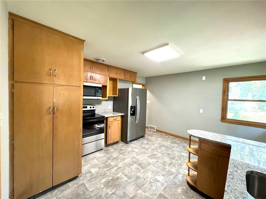 221 Woodlawn Avenue Lake Lillian MN 56253 6818681 image4