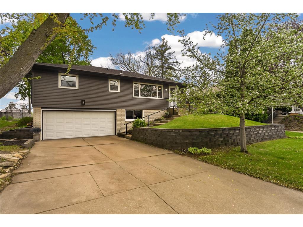 2210 23rd Street NW Rochester MN 55901 7061188 image1