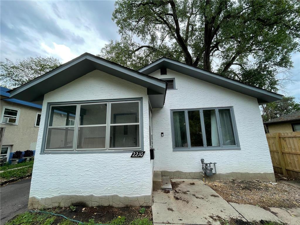 2210 7th Street W Saint Paul MN 55116 6454118 image1