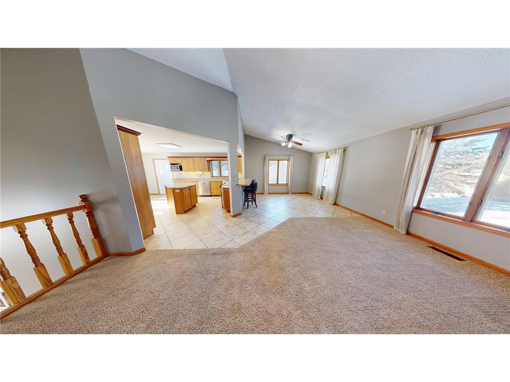 2210 9th Avenue SE Willmar MN 56201 6754675 image12