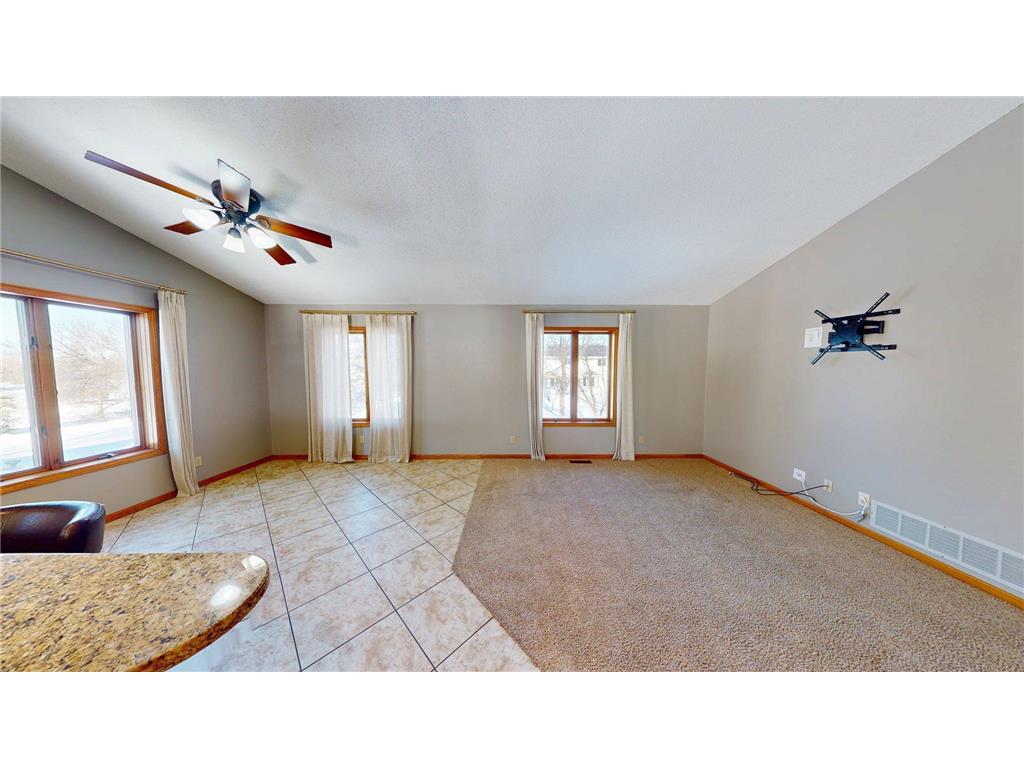 2210 9th Avenue SE Willmar MN 56201 6754675 image17