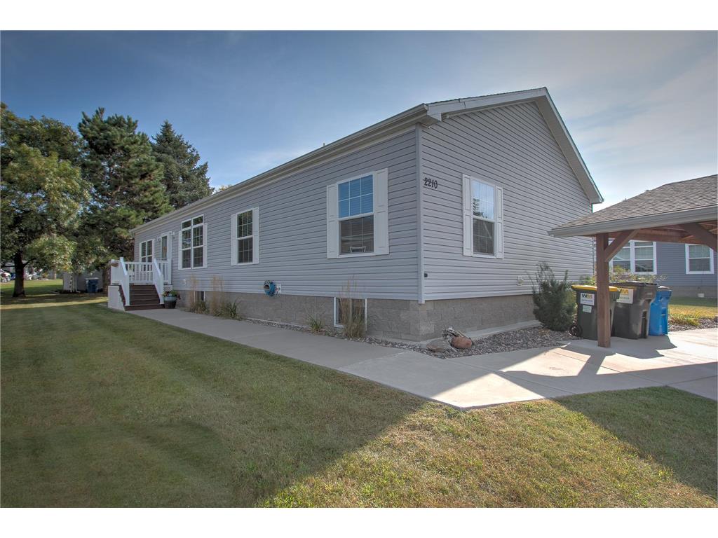 2210 Black Pine Drive Cambridge MN 55008 6603279 image1