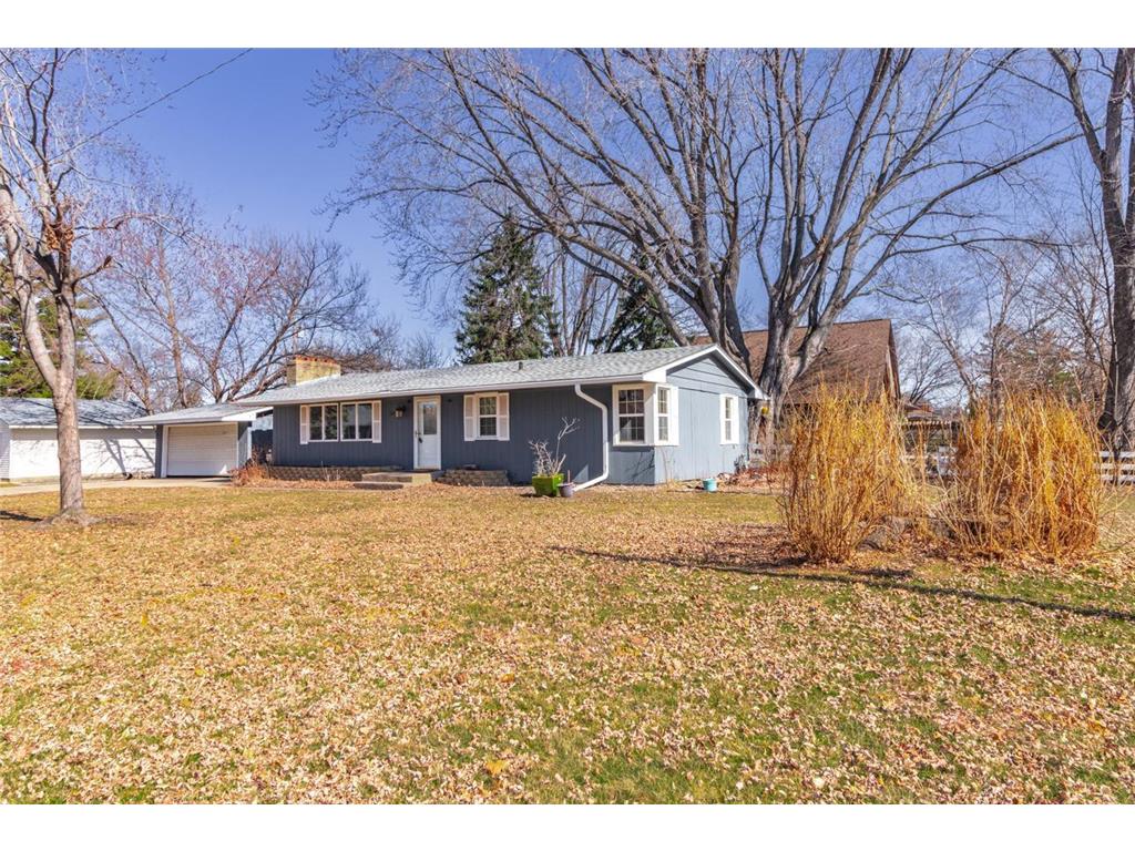 2210 Fernwood Street Roseville MN 55113 6489157 image1