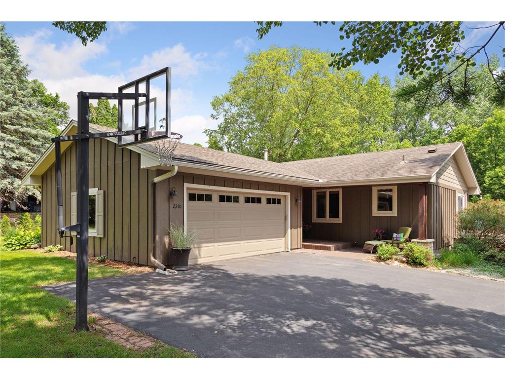 2210 Fountain Lane N Plymouth MN 55447 6383094 image1