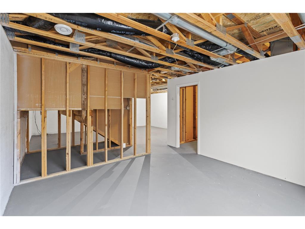 2210 Irving Avenue N Minneapolis MN 55411 7023459 image25