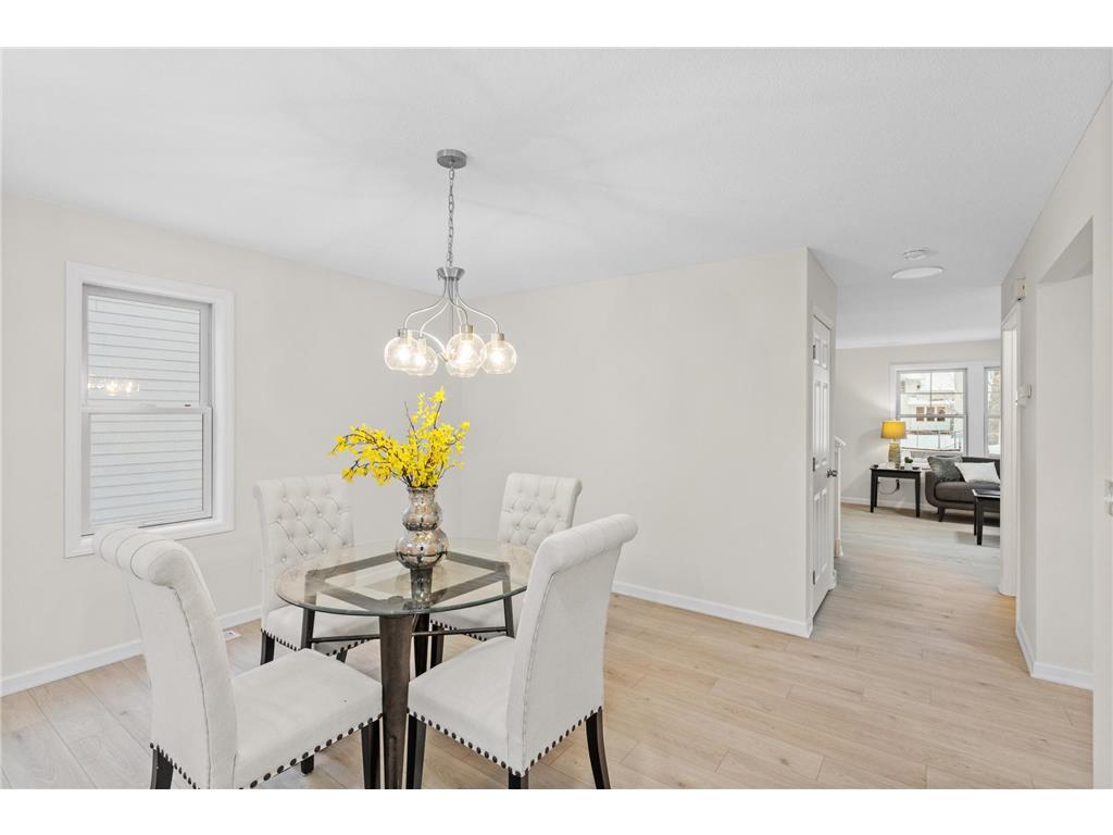 2210 Irving Avenue N Minneapolis MN 55411 7023459 image6