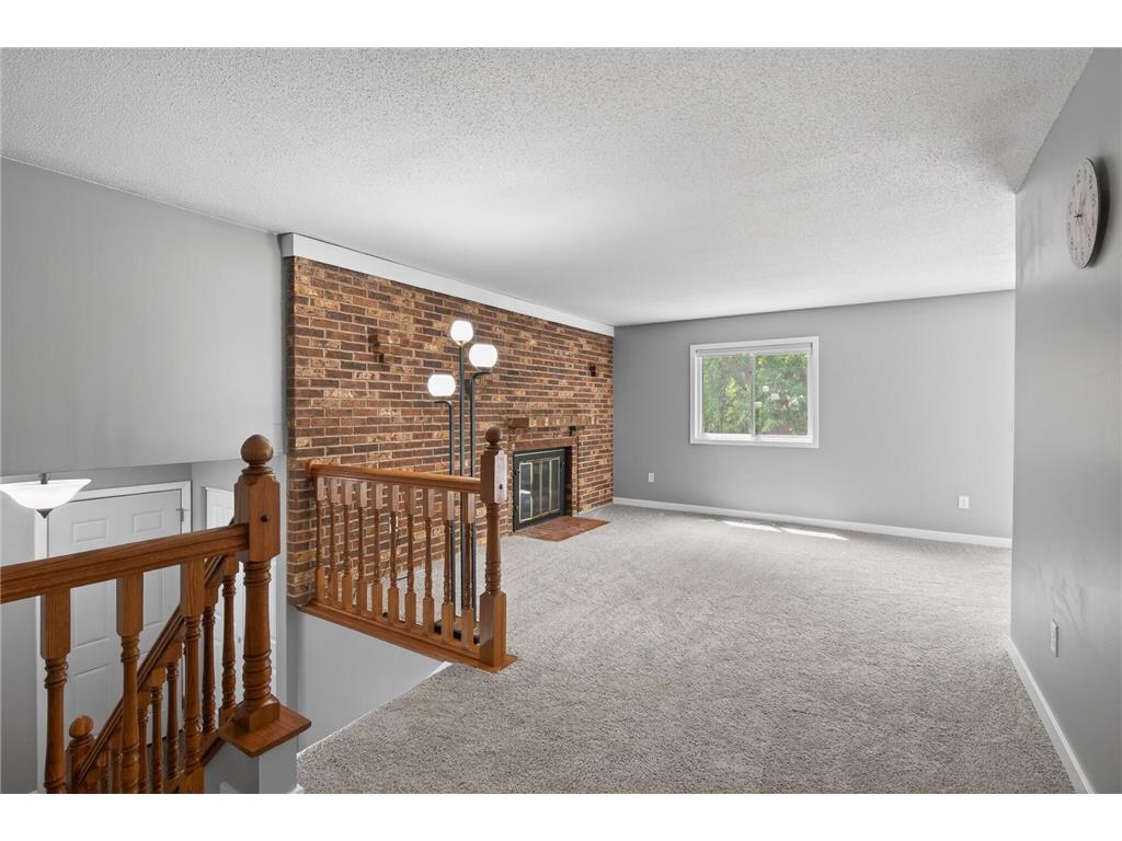 2210 Matterhorn Lane Saint Paul MN 55119 7089016 image2