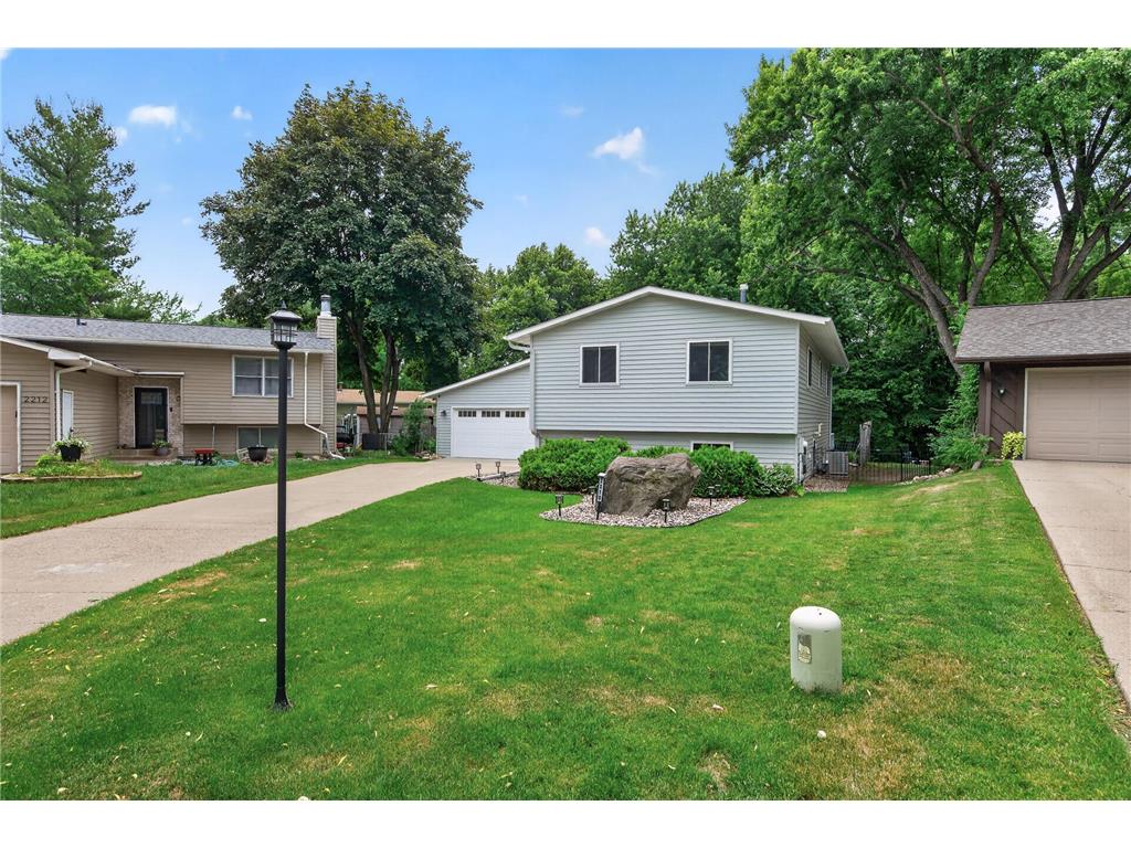 2210 Matterhorn Lane Saint Paul MN 55119 7089016 image32