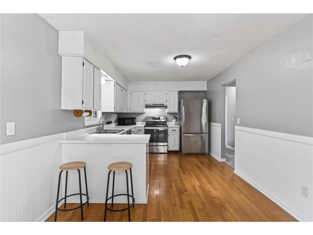 2210 Matterhorn Lane Saint Paul MN 55119 7089016 image9