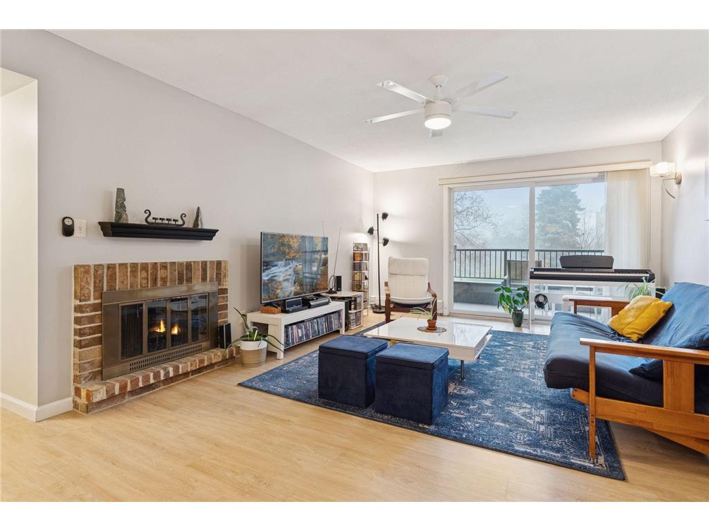 2210 Midland Grove Road #209 Roseville MN 55113 7004475 image1