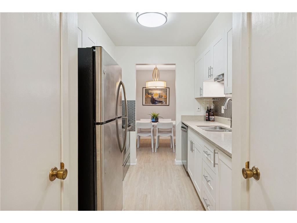 2210 Midland Grove Road #209 Roseville MN 55113 7004475 image11