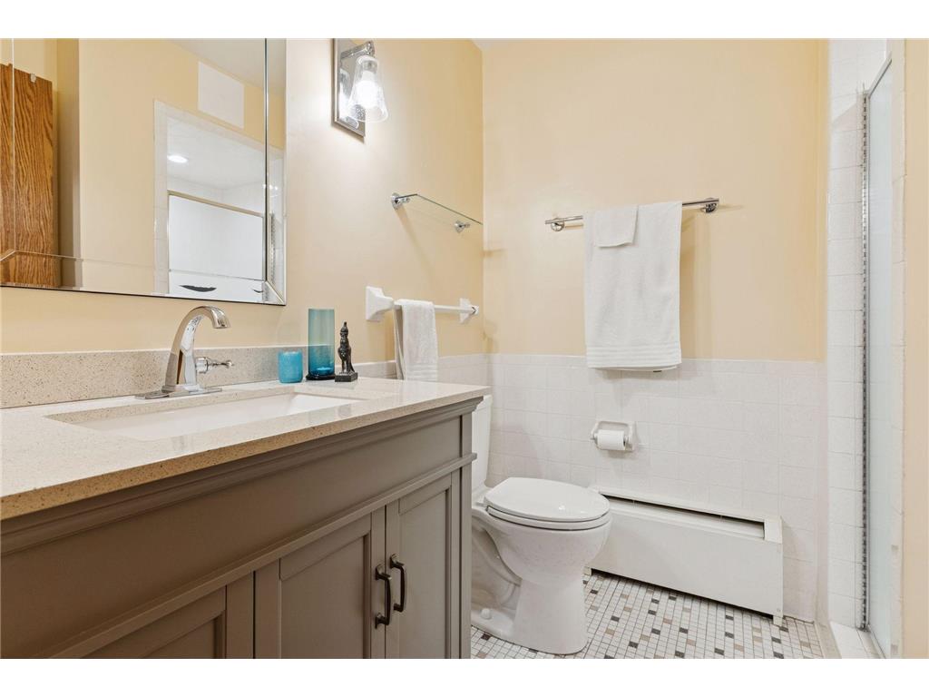 2210 Midland Grove Road #209 Roseville MN 55113 7004475 image20