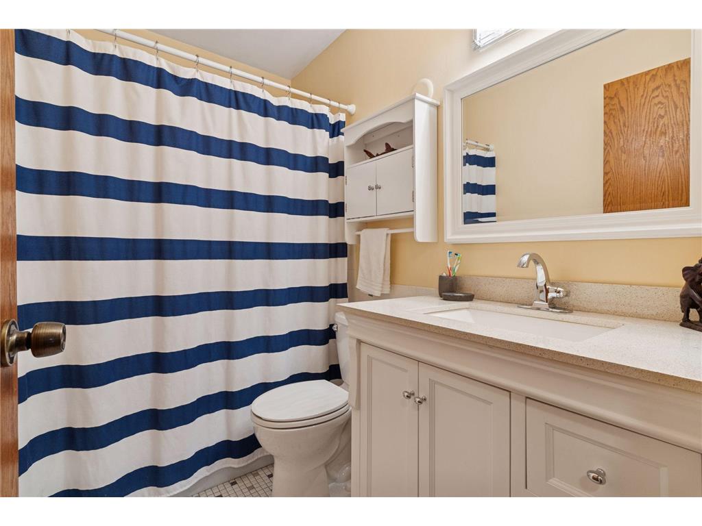 2210 Midland Grove Road #209 Roseville MN 55113 7004475 image24