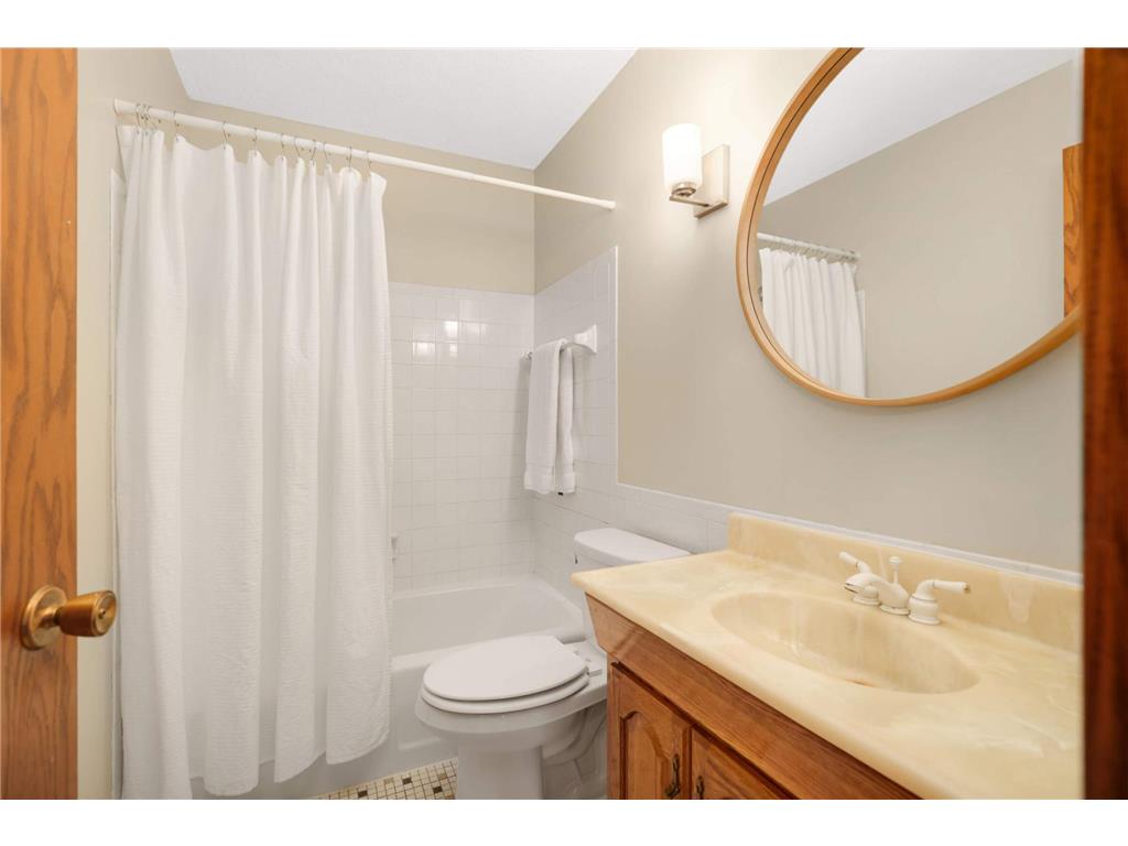 2210 Midland Grove Road #306 Roseville MN 55113 7031416 image21