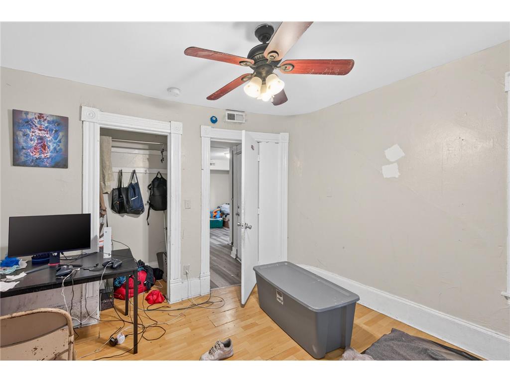 2210 Oakland Avenue Minneapolis MN 55404 7105774 image14