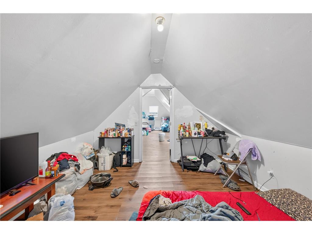 2210 Oakland Avenue Minneapolis MN 55404 7105774 image23