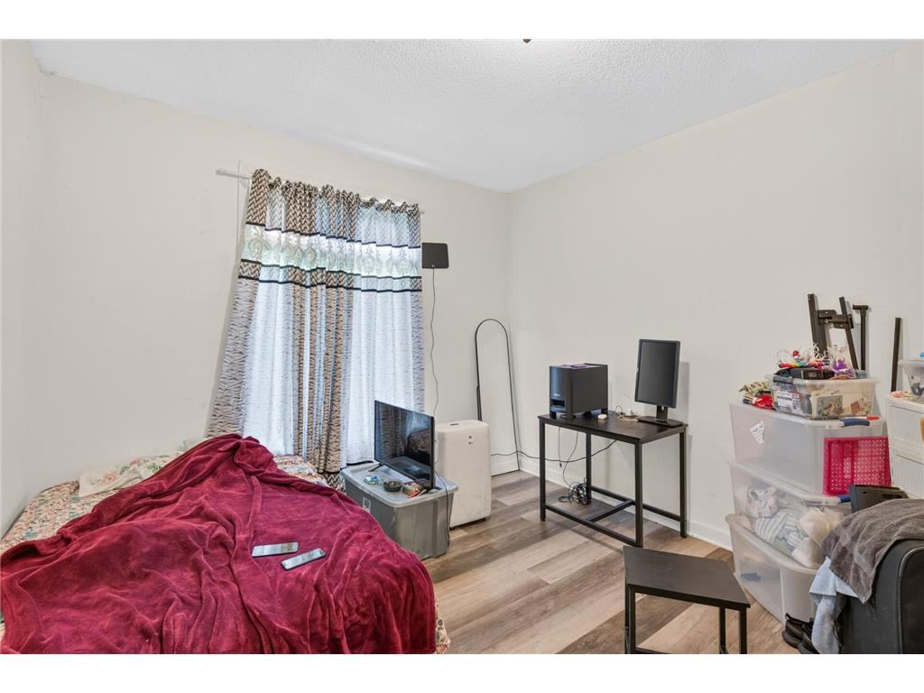 2210 Oakland Avenue Minneapolis MN 55404 7105774 image33