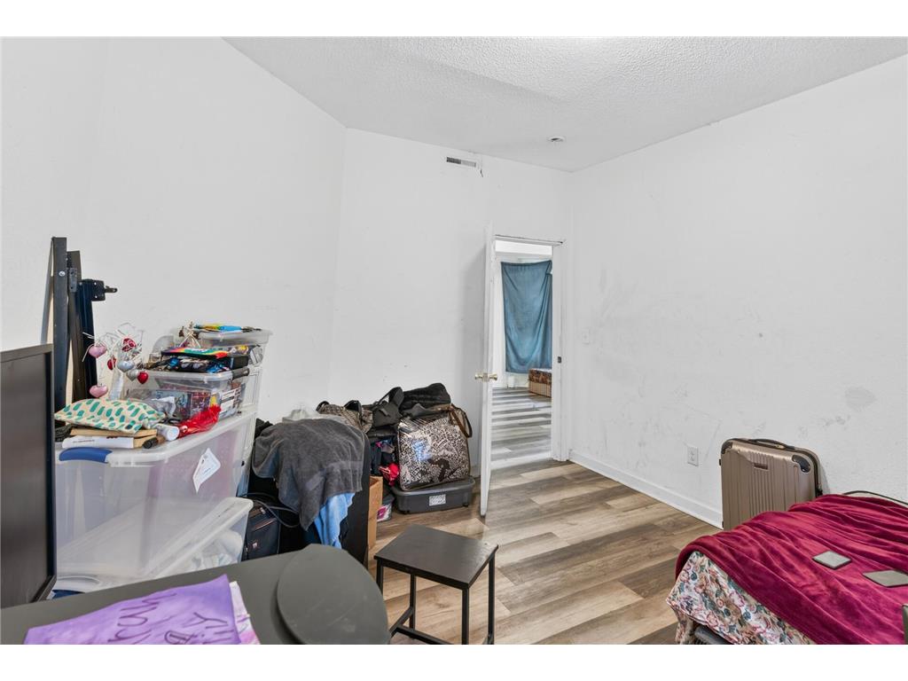 2210 Oakland Avenue Minneapolis MN 55404 7105774 image34