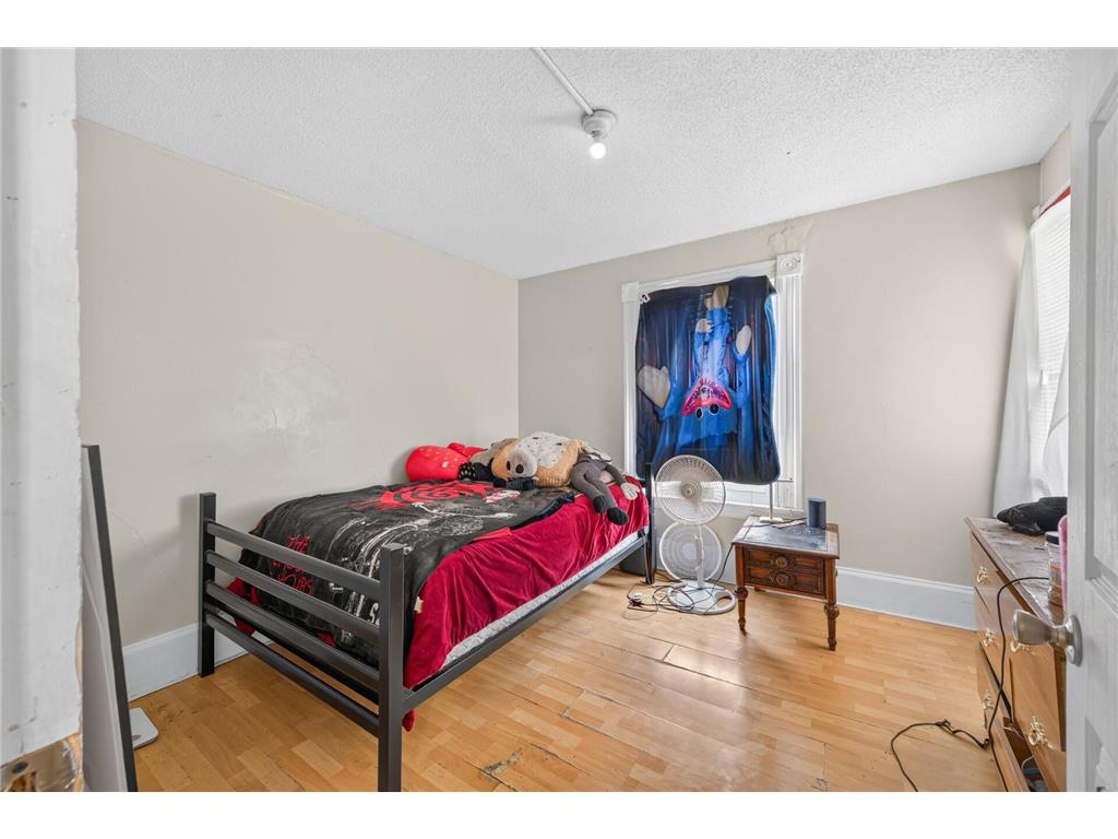 2210 Oakland Avenue Minneapolis MN 55404 7105774 image42