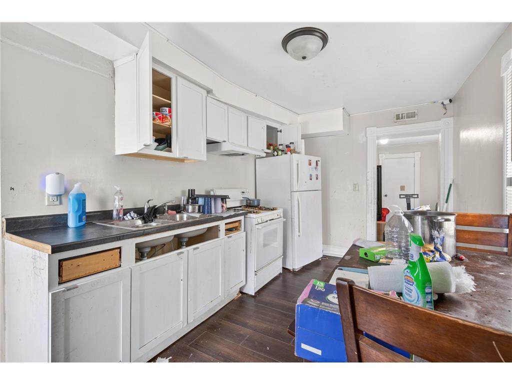 2210 Oakland Avenue Minneapolis MN 55404 7105774 image53