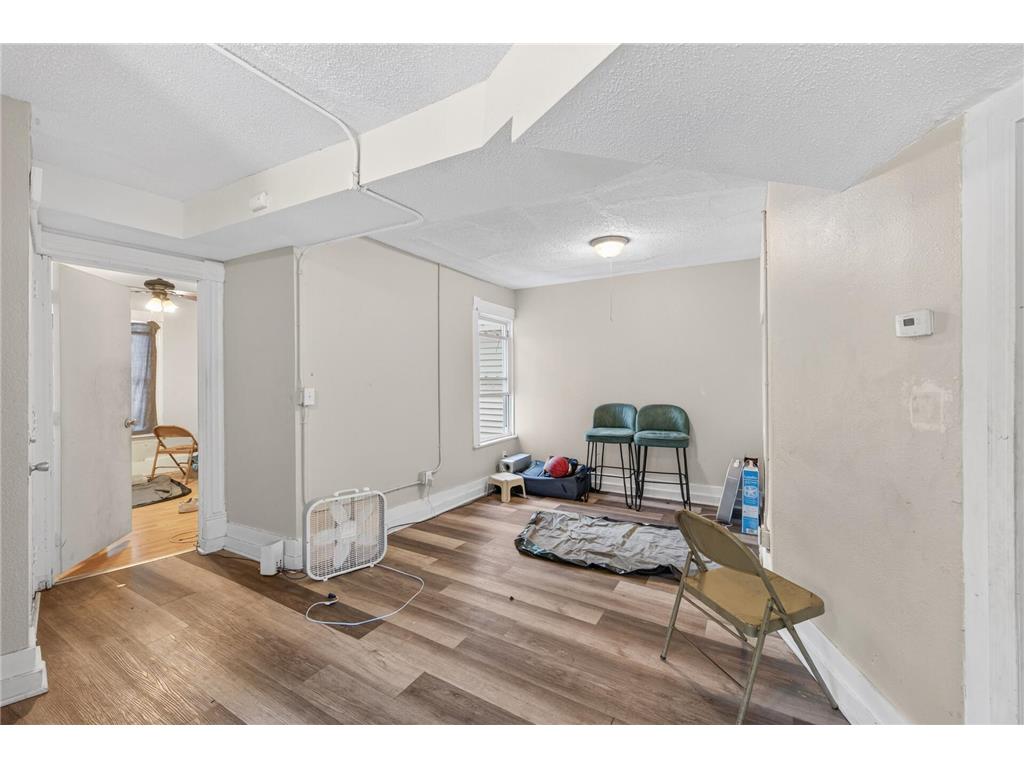 2210 Oakland Avenue Minneapolis MN 55404 7105774 image8