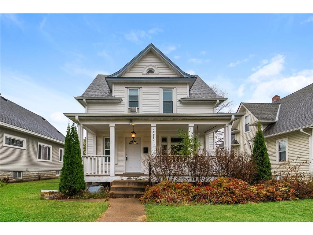 2210 Queen Avenue N Minneapolis MN 55411 6637699 image1