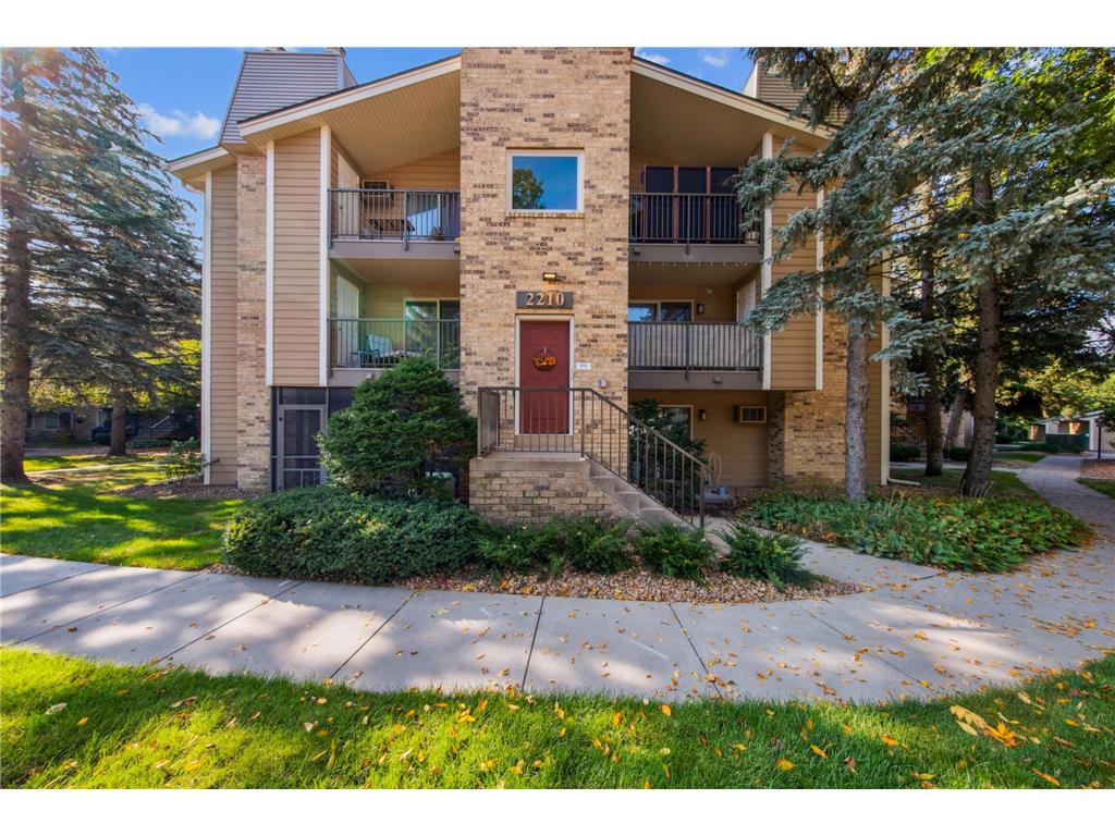 2210 Ridge Drive #34 Saint Louis Park MN 55416 6789268 image1
