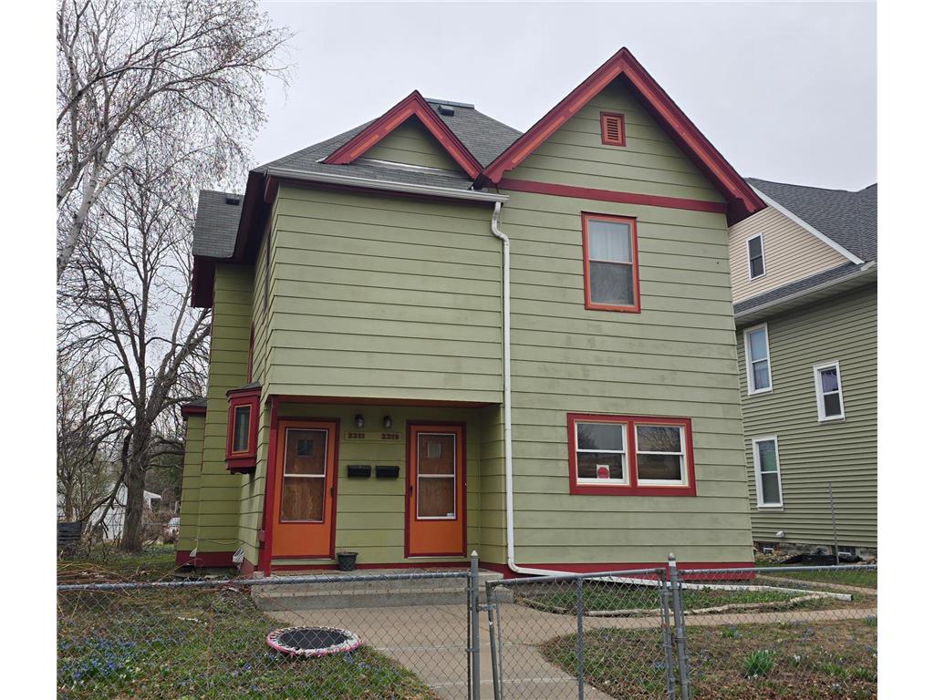 2211 10th Avenue S Minneapolis MN 55404 7076407 image1