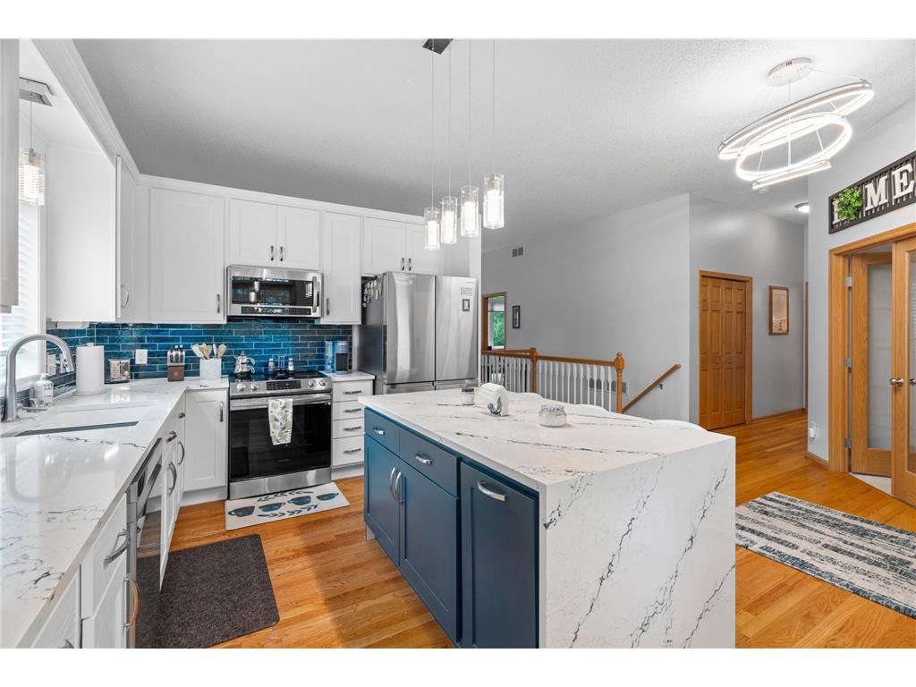 2211 Glacier Way Hastings MN 55033 6792363 image1