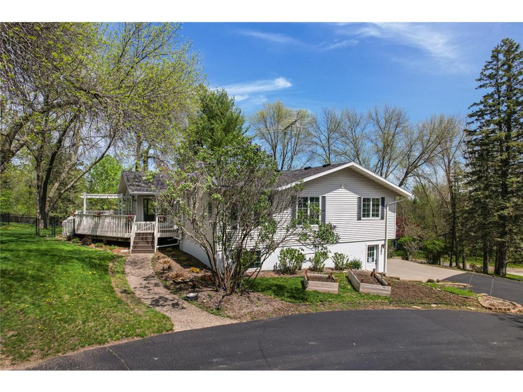 2211 Lenwood Drive SW Rochester MN 55902 7084042 image2