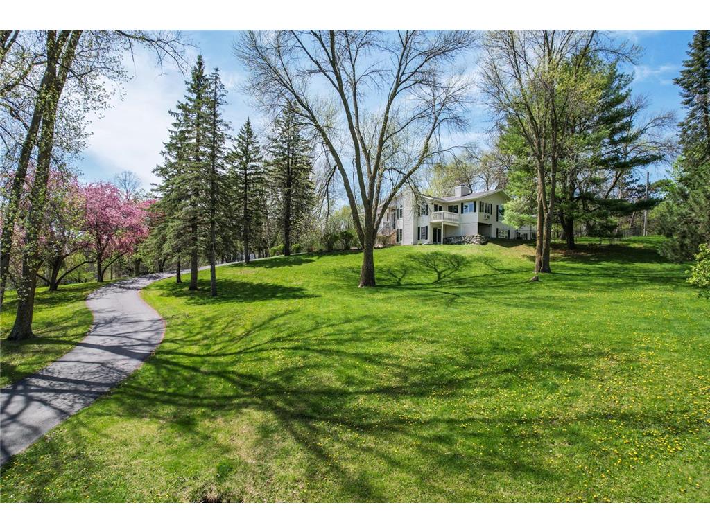 2211 Lenwood Drive SW Rochester MN 55902 7084042 image5