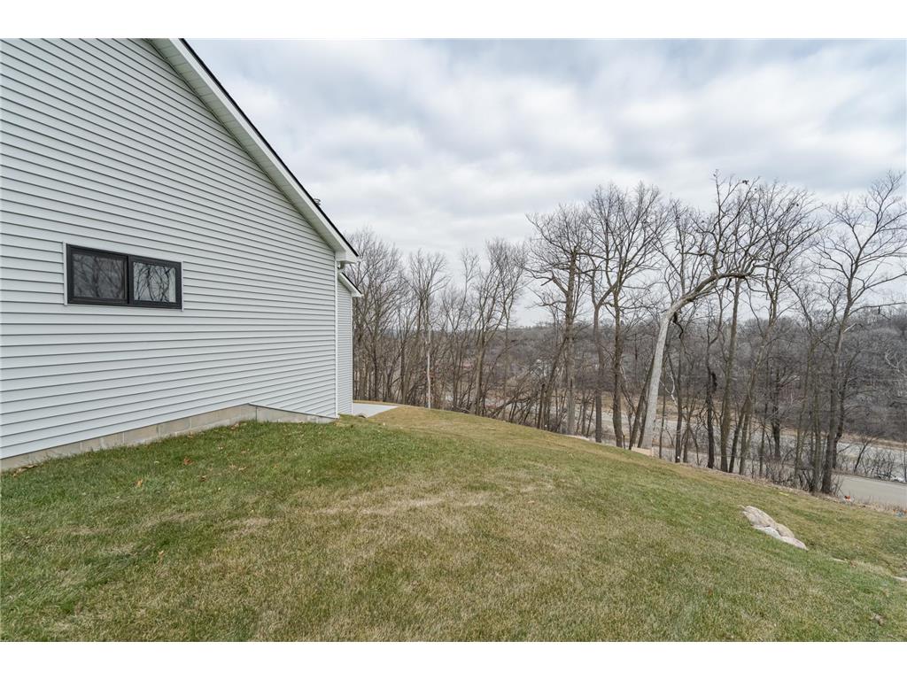 2211 Red Pine Lane SW Rochester MN 55902 6487055 image33