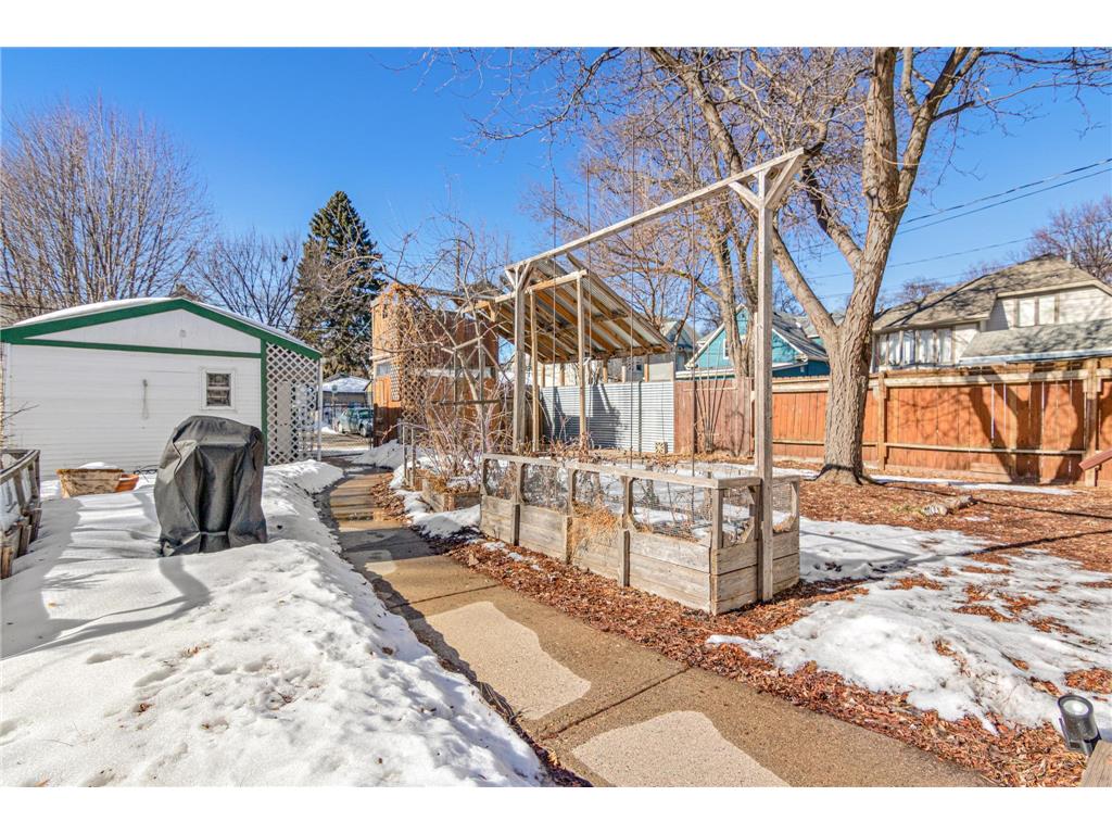 2212 27th Avenue S Minneapolis MN 55406 7017495 image18